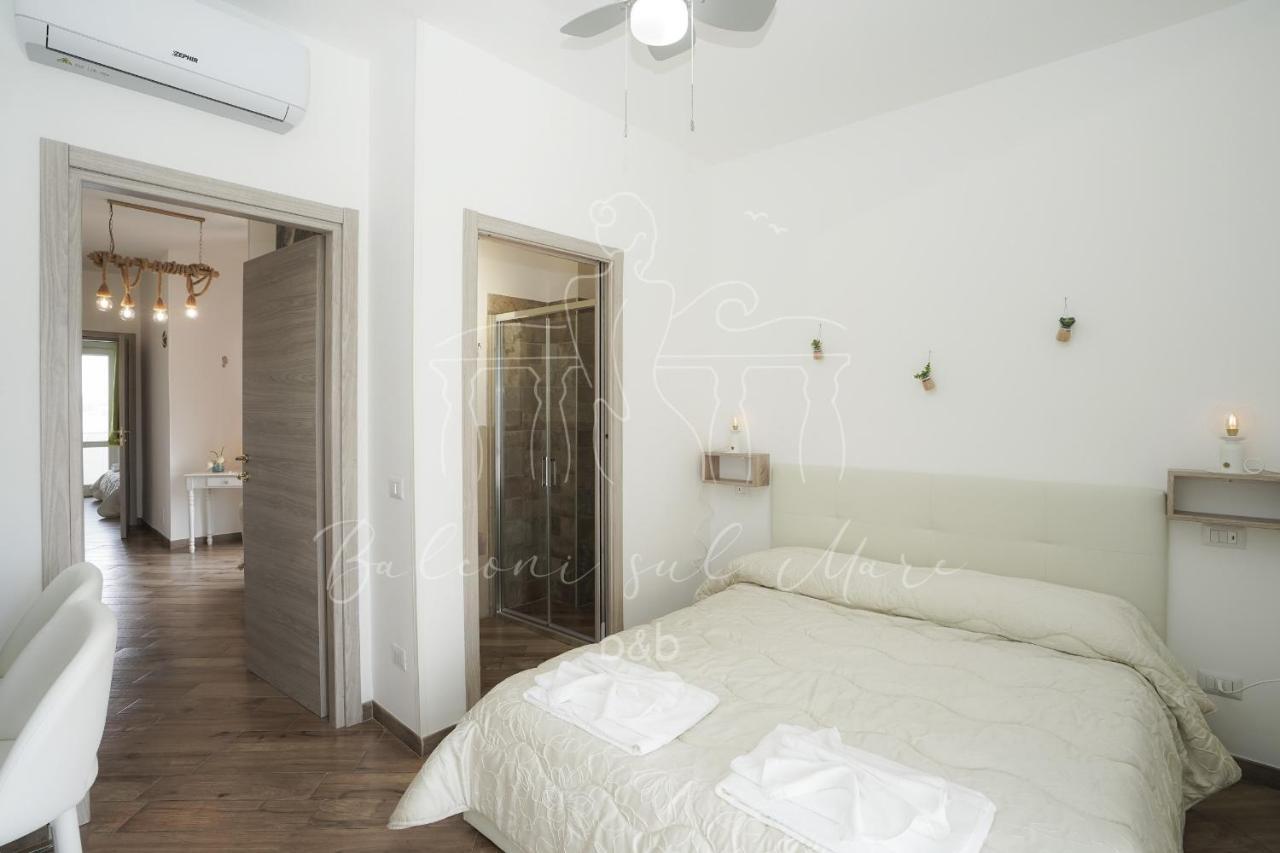Balconi Sul Mare Bed & Breakfast